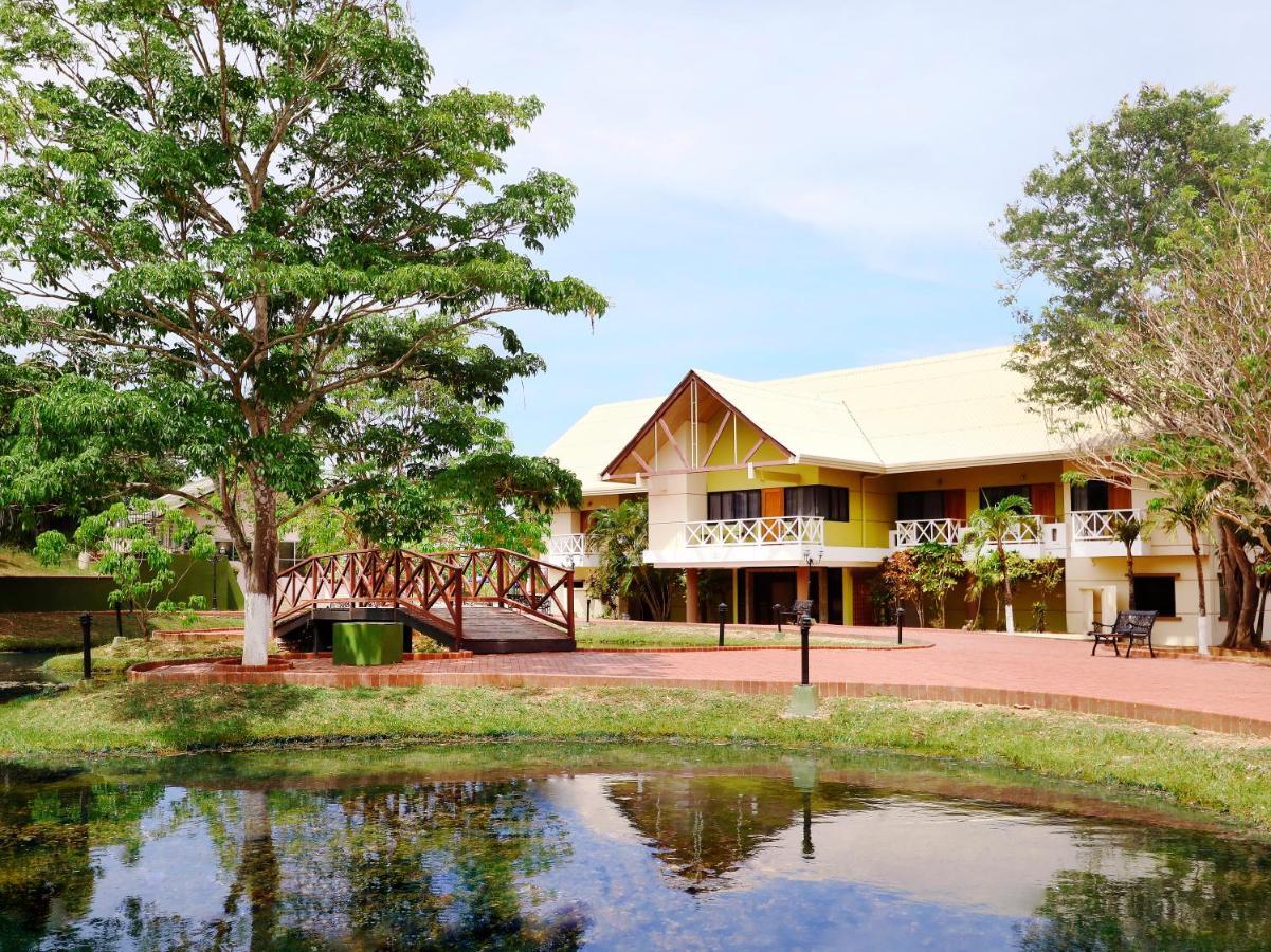 Hotel Faranda Guayacanes, A Member Of Radisson Individuals Chitre Exterior photo