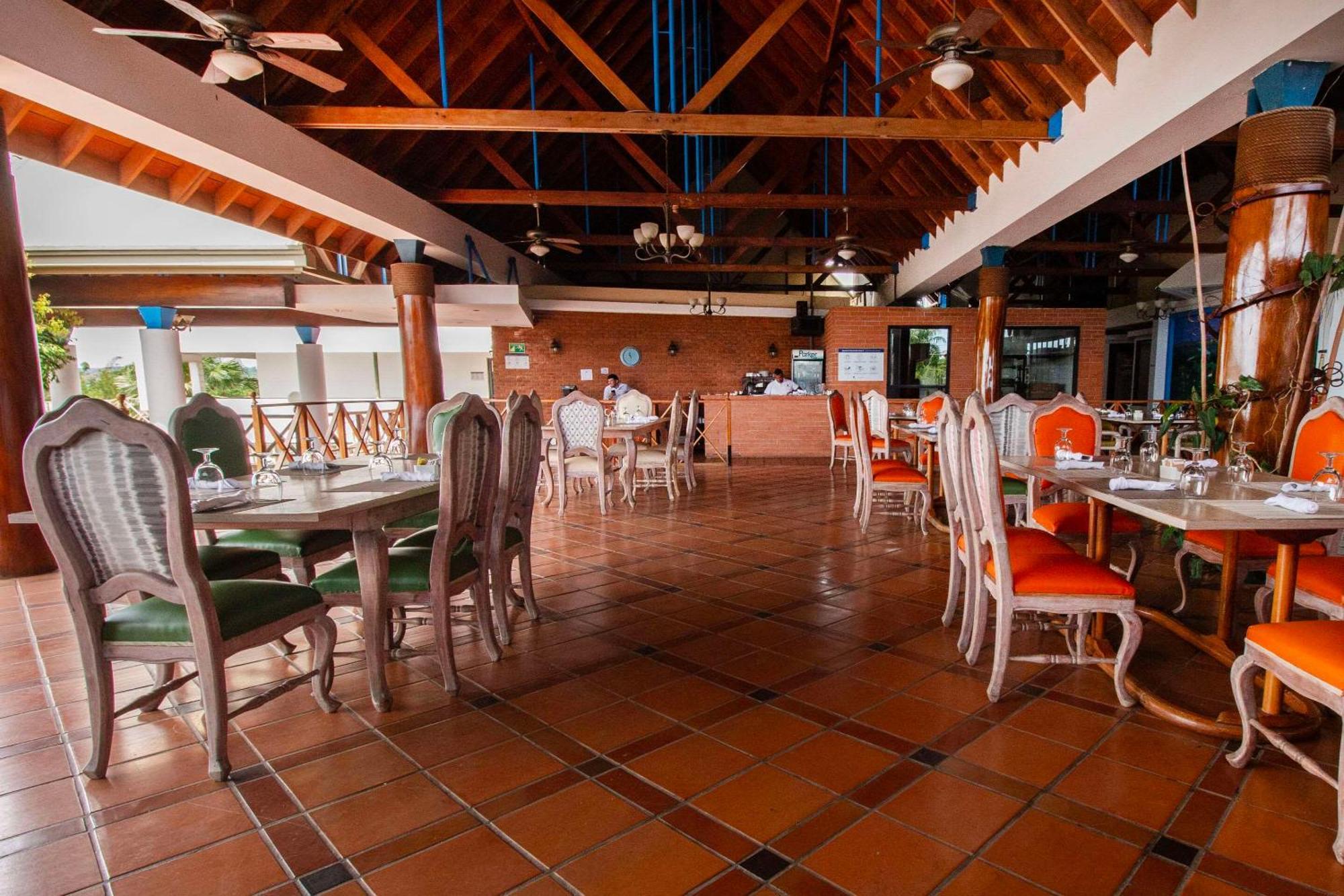 Hotel Faranda Guayacanes, A Member Of Radisson Individuals Chitre Exterior photo
